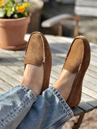 Step into spring – lighter steps, brighter days