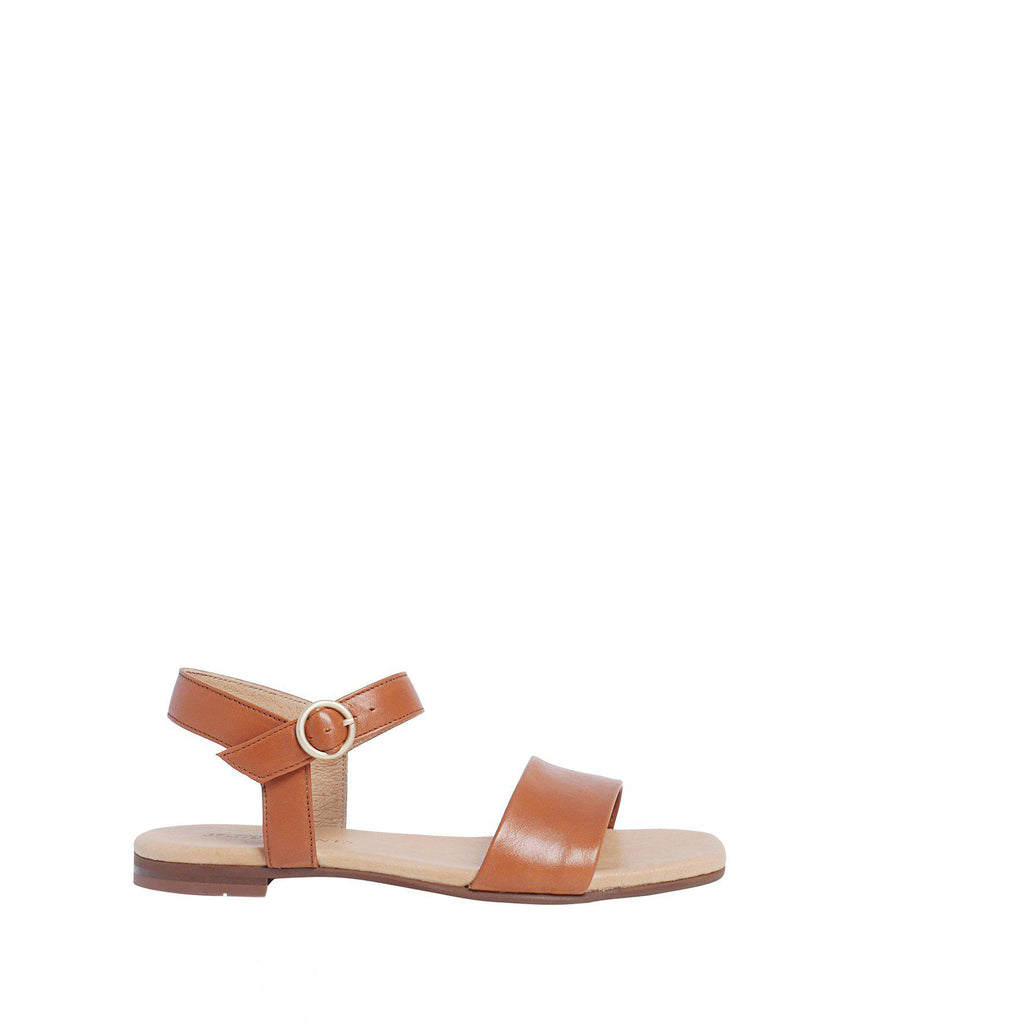 Madeleine Sandals — Cognac – Ten Points AB